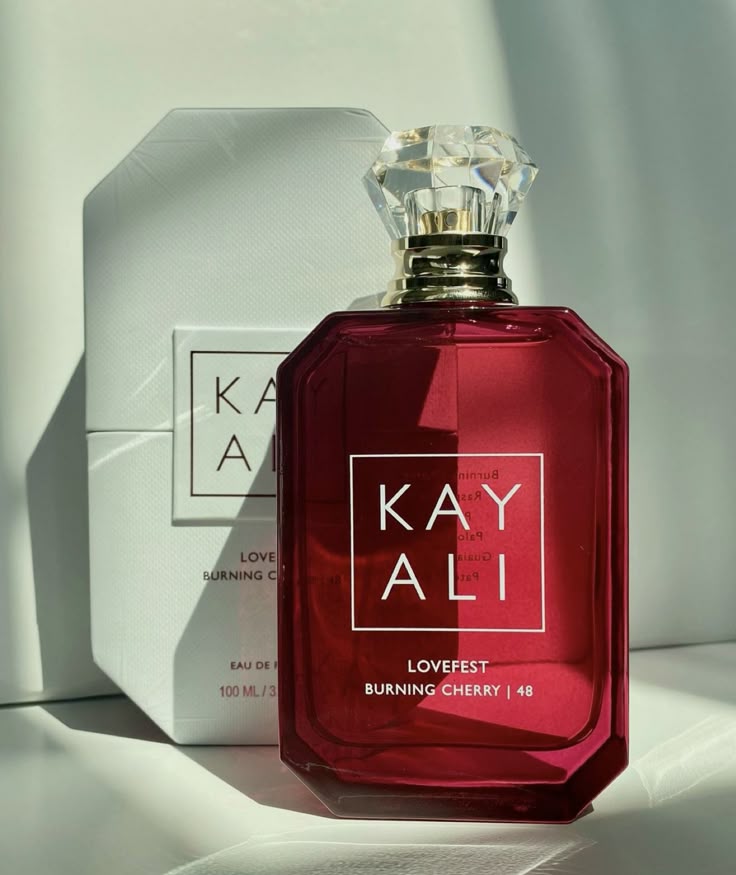 KAYALI Lovefest Burning Cherry 48
